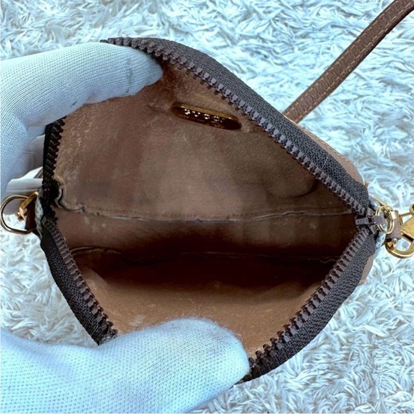 Gucci Brown and Gray Patterned Crossbody Bag - Picture 4 of 10